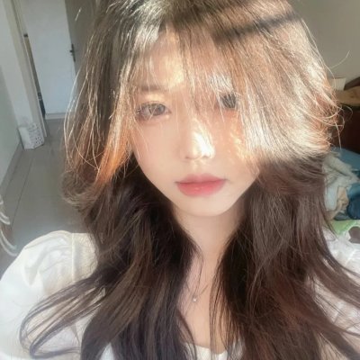 绿杨移作两家春海报